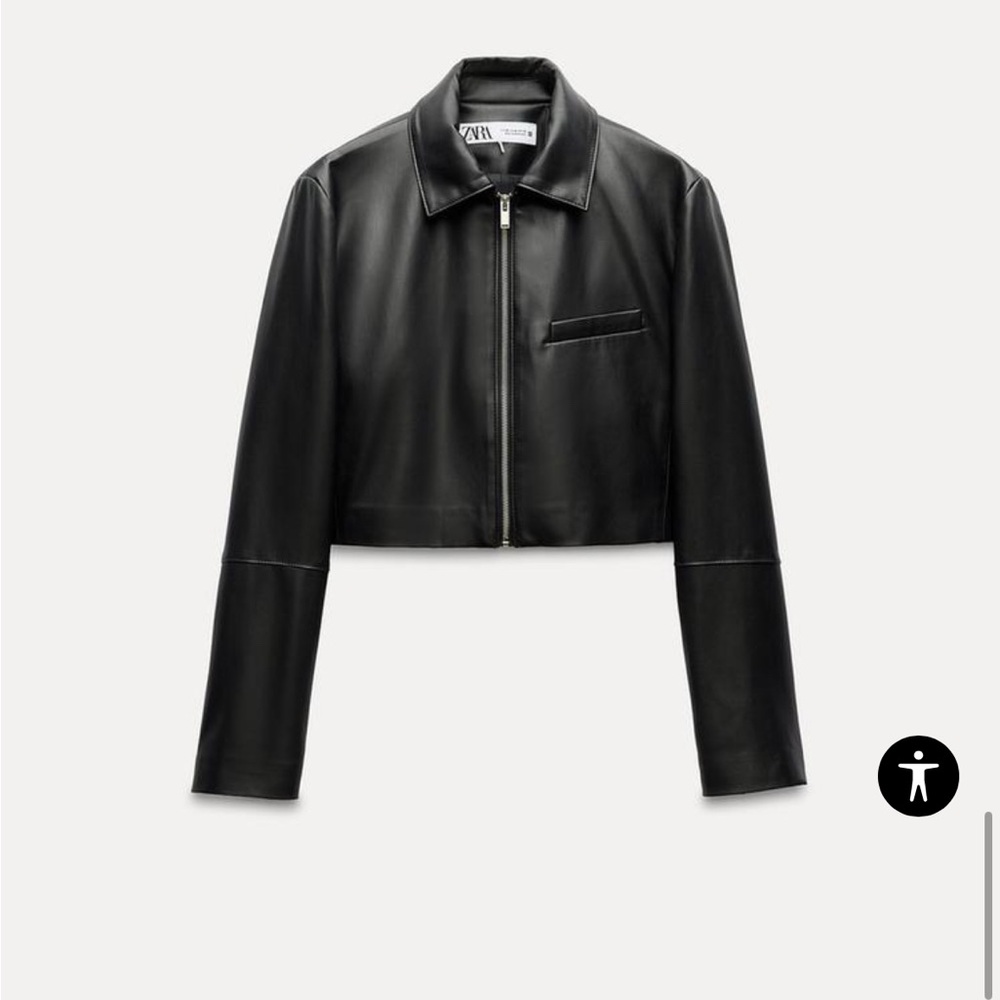 Cropped leather jacket with collar and pocket